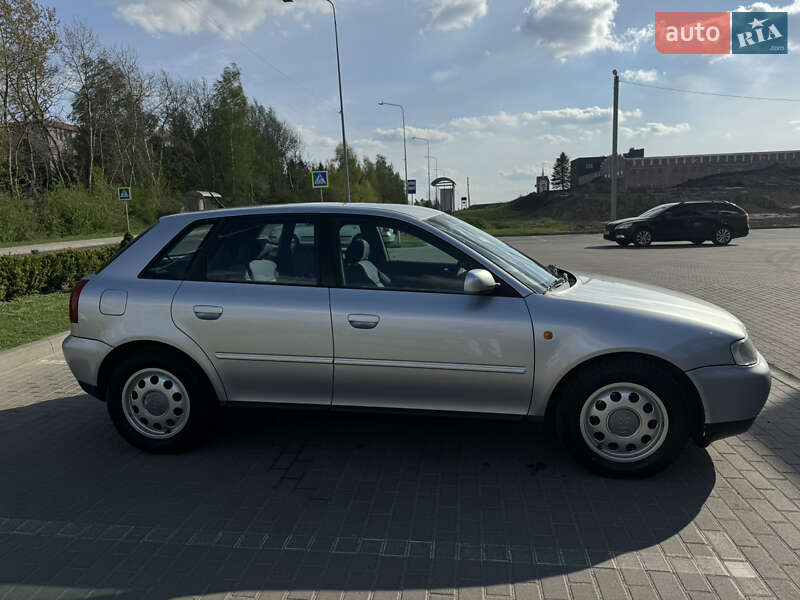 Хэтчбек Audi A3 1999 в Львове