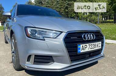 Седан Audi A3 2018 в Запоріжжі