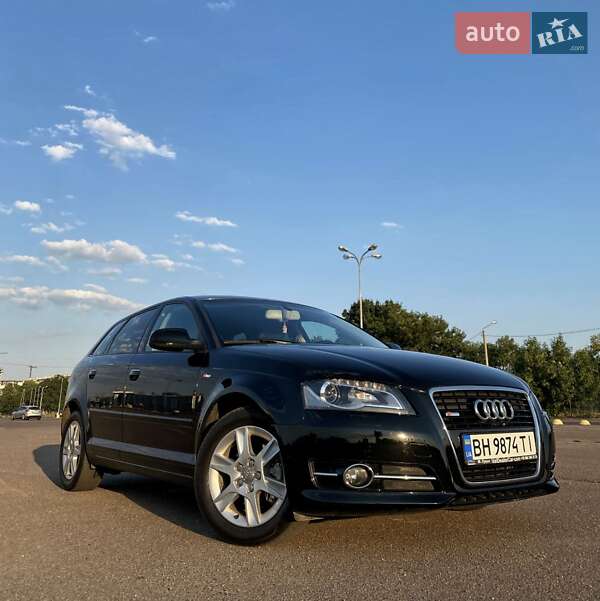 Хэтчбек Audi A3 2012 в Одессе