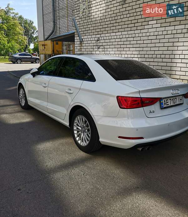 Седан Audi A3 2016 в Днепре фото 15 Седан Audi A3 2016 в Днепре