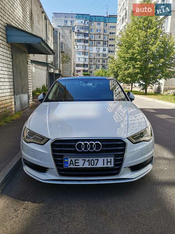 Седан Audi A3 2016 в Днепре фото 16 Седан Audi A3 2016 в Днепре
