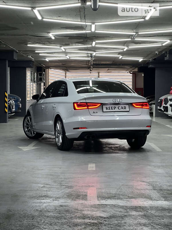 Седан Audi A3 2014 в Одессе