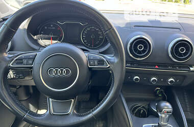 Хэтчбек Audi A3 2016 в Киеве