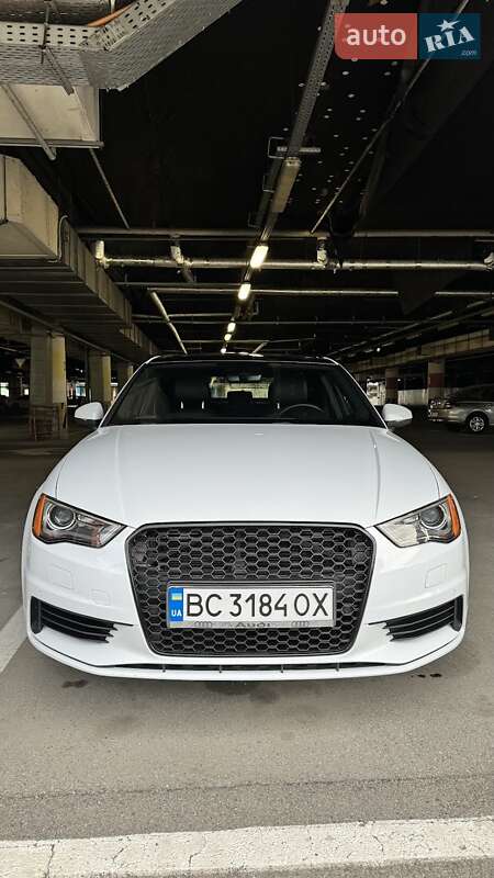 Седан Audi A3 2016 в Львове