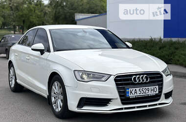 Седан Audi A3 2014 в Днепре