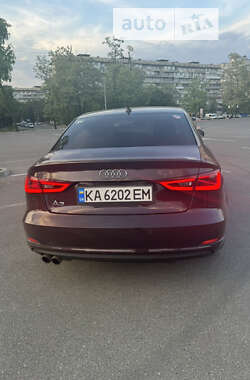 Седан Audi A3 2014 в Киеве