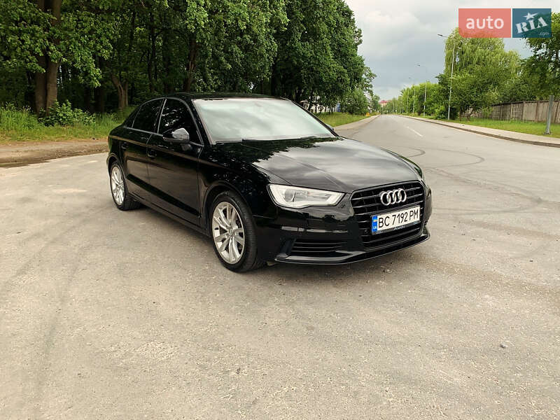 Седан Audi A3 2014 в Львове