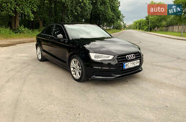 Седан Audi A3 2014 в Львове