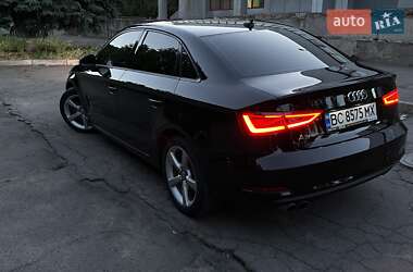 Седан Audi A3 2015 в 
