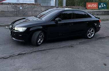 Седан Audi A3 2015 в 
