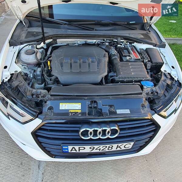 Седан Audi A3 2020 в Запоріжжі