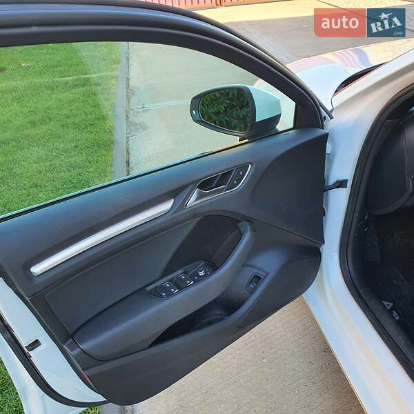 Седан Audi A3 2020 в Запоріжжі