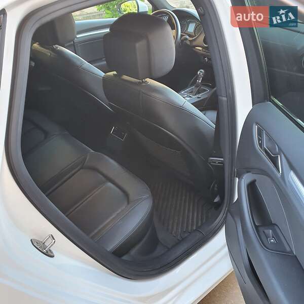 Седан Audi A3 2020 в Запоріжжі