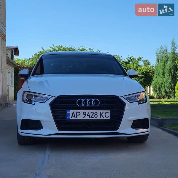 Седан Audi A3 2020 в Запорожье