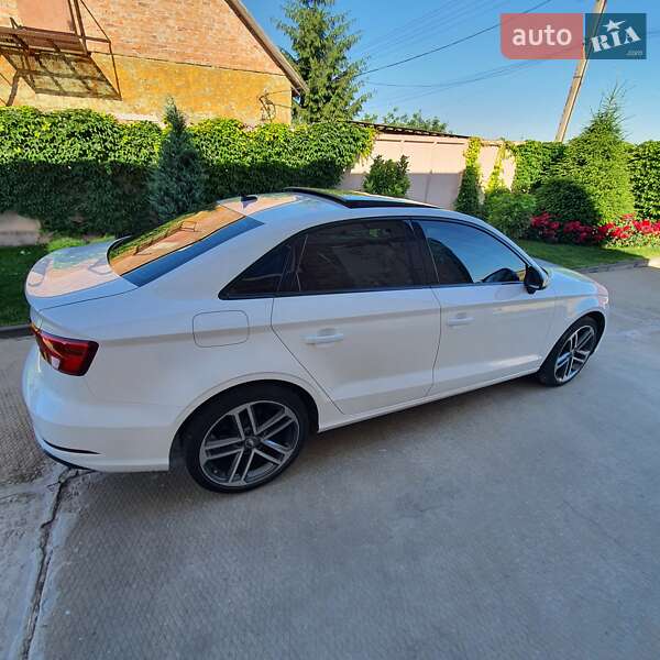 Седан Audi A3 2020 в Запоріжжі