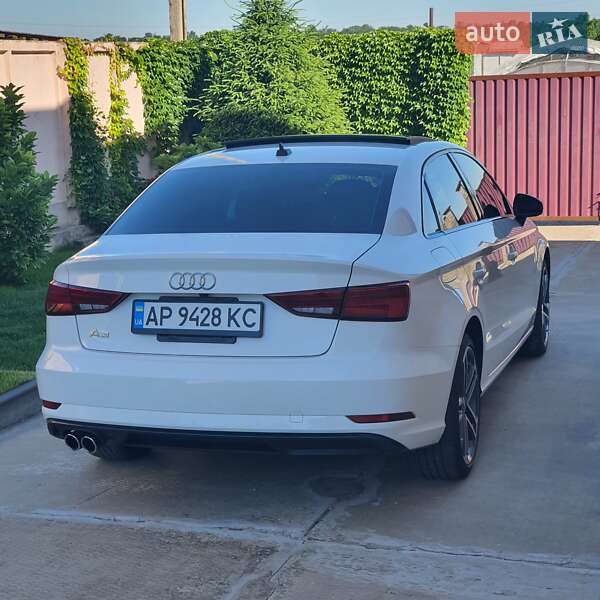 Седан Audi A3 2020 в Запоріжжі