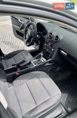 Хэтчбек Audi A3 2008 в 