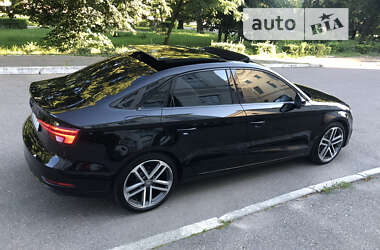 Седан Audi A3 2019 в Києві