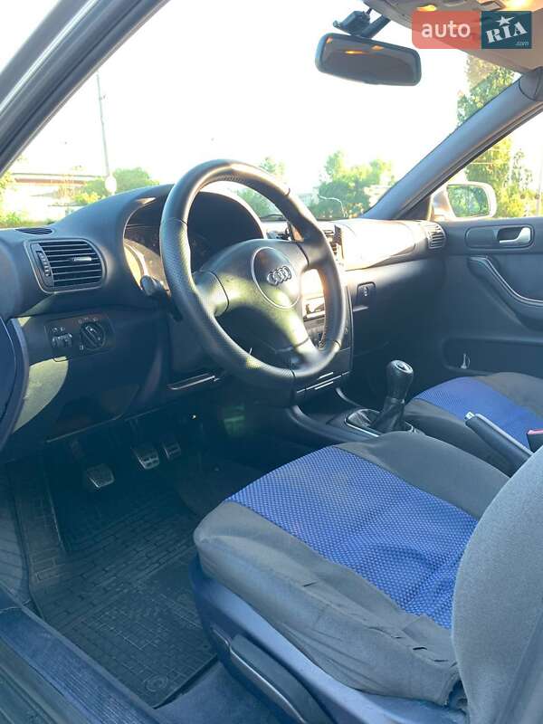 Хэтчбек Audi A3 2001 в Кременчуге