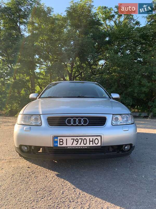 Хэтчбек Audi A3 2001 в Кременчуге