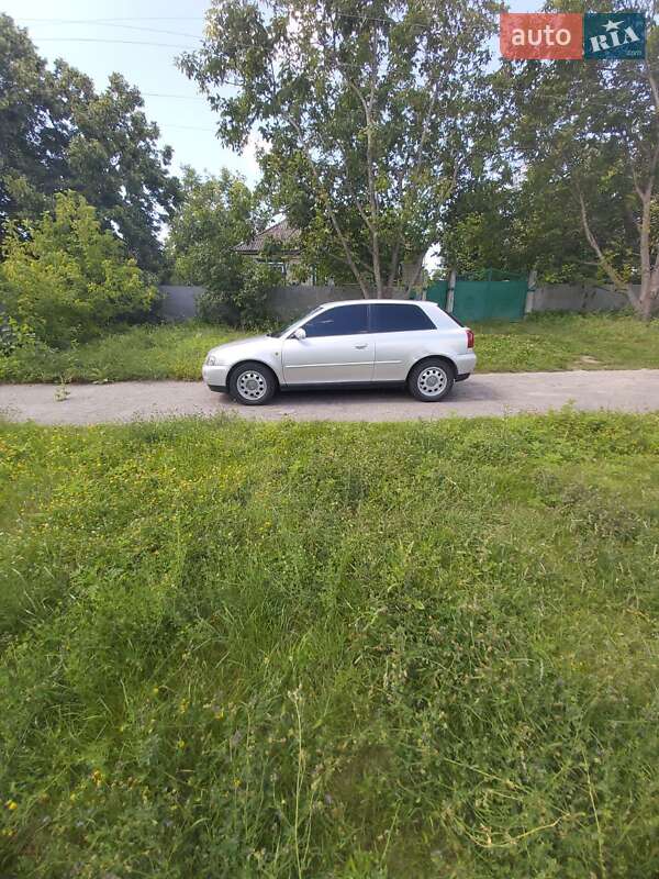 Хэтчбек Audi A3 1999 в Кременчуге