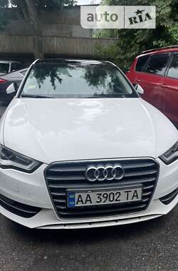 Хэтчбек Audi A3 2015 в Киеве