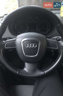 Хэтчбек Audi A3 2010 в Карловке