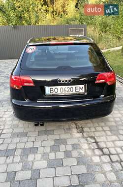 Хэтчбек Audi A3 2005 в 