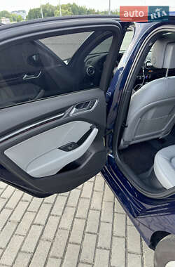 Седан Audi A3 2017 в 