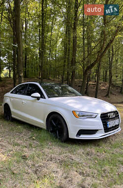 Седан Audi A3 2016 в 