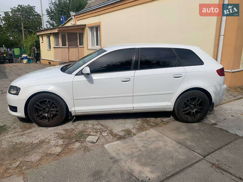 Хэтчбек Audi A3 2012 в Киеве