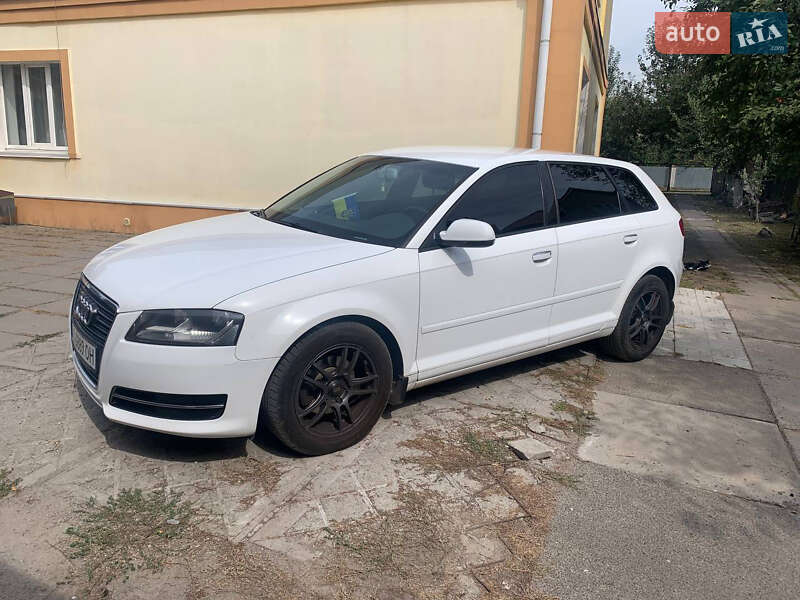 Хэтчбек Audi A3 2012 в Киеве
