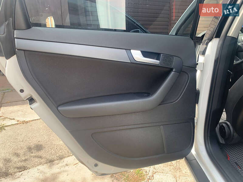 Хэтчбек Audi A3 2012 в Киеве
