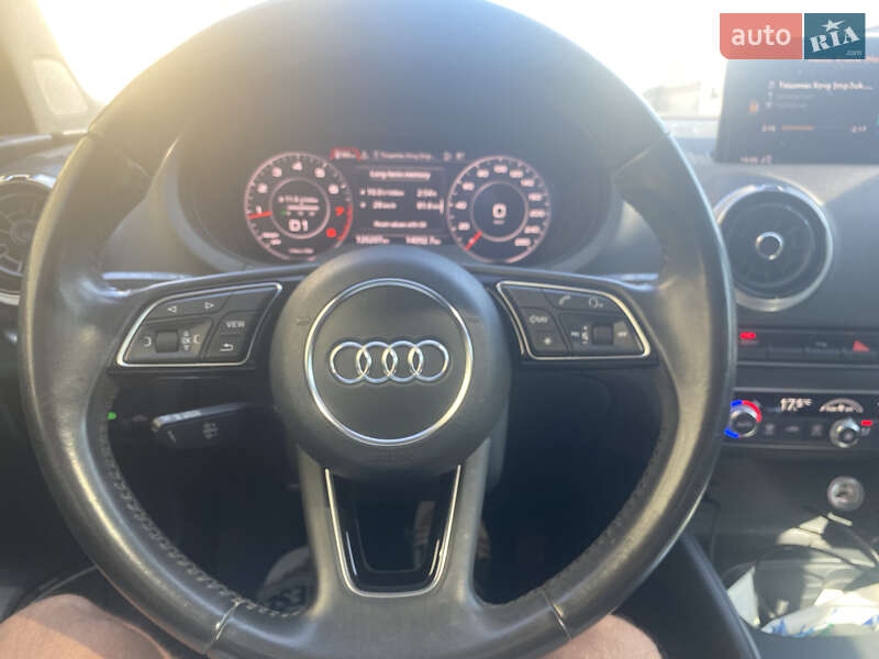 Седан Audi A3 2017 в Києві