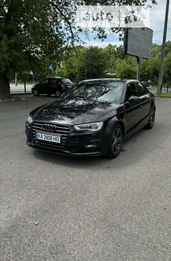 Седан Audi A3 2013 в Киеве