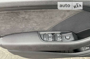 Хэтчбек Audi A3 2020 в 