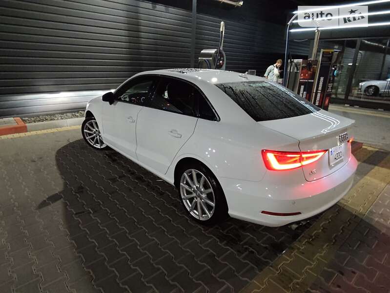 Седан Audi A3 2015 в Белой Церкви