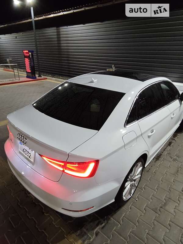 Седан Audi A3 2015 в Белой Церкви