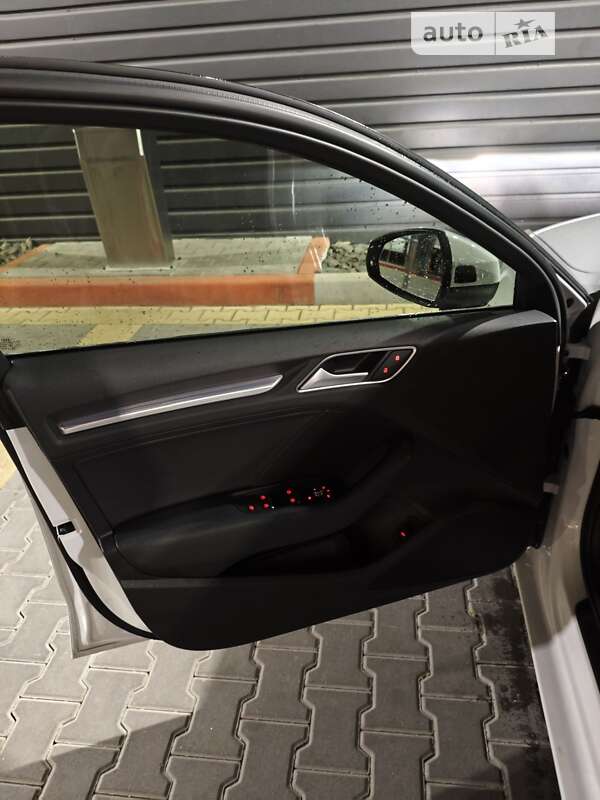Седан Audi A3 2015 в Белой Церкви