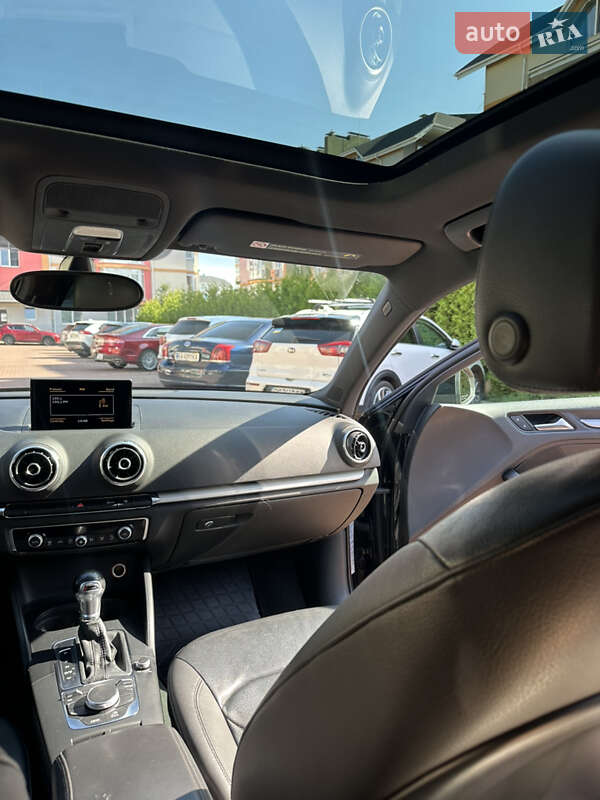 Седан Audi A3 2014 в Киеве