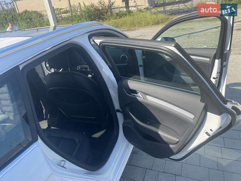 Хэтчбек Audi A3 2015 в Мукачево фото 12 Хэтчбек Audi A3 2015 в Мукачево
