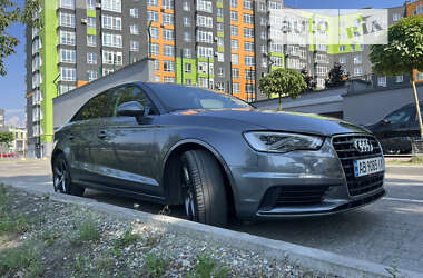 Седан Audi A3 2014 в Ивано-Франковске