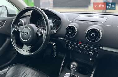 Седан Audi A3 2015 в Хмельницком