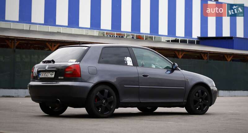 Хэтчбек Audi A3 1999 в Харькове