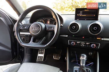 Хэтчбек Audi A3 2017 в 
