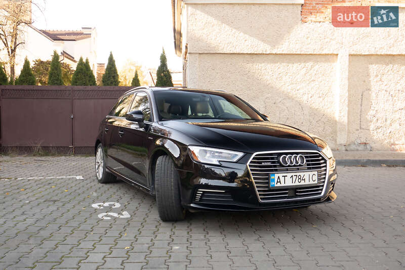 Хэтчбек Audi A3 2017 в Ивано-Франковске