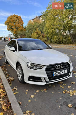 Седан Audi A3 2018 в 