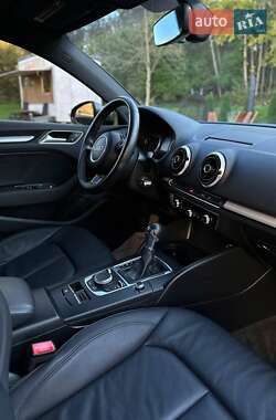 Седан Audi A3 2016 в 