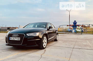 Седан Audi A3 2014 в Киеве