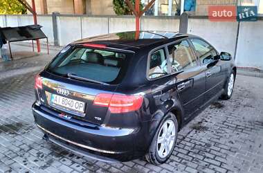 Хэтчбек Audi A3 2010 в 
